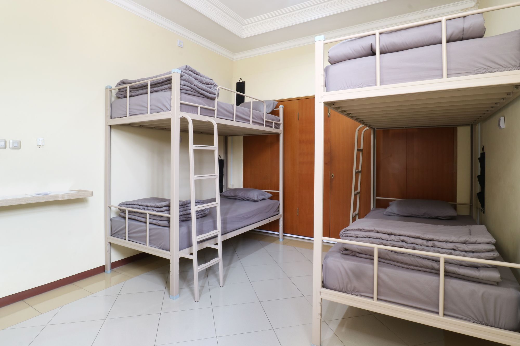 Maharani Guesthouse Tebet Syariah จาการ์ตา ภายนอก รูปภาพ